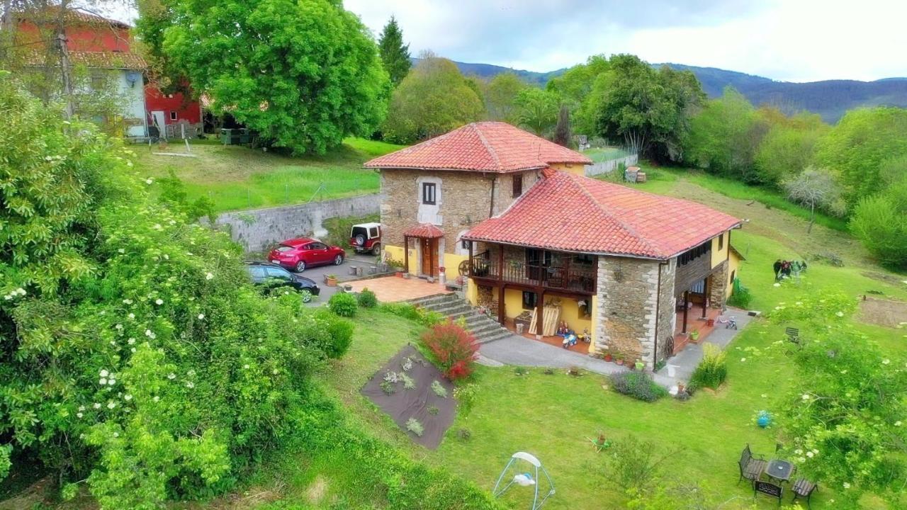 La Asturxana ξενώνας Malleza Εξωτερικό φωτογραφία