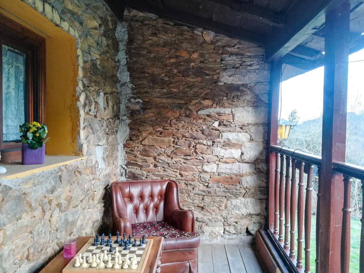 La Asturxana ξενώνας Malleza Εξωτερικό φωτογραφία